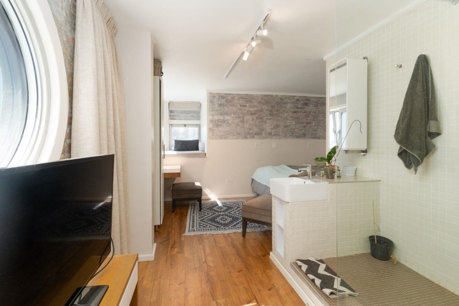 2 Bedroom Property for Sale in Cape Town City Centre Western Cape